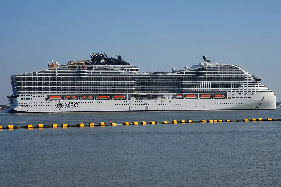 MSC World America（MSC Cruises）の外観