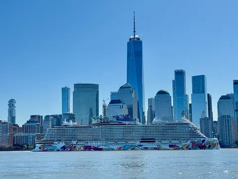 Norwegian Aqua(Norwegian Cruise Line)の外観