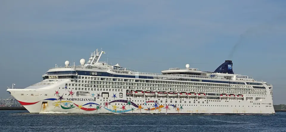 Norwegian Star（Norwegian Cruise Line）の外観