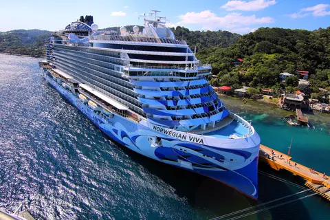 Norwegian Viva(Norwegian Cruise Line)の外観