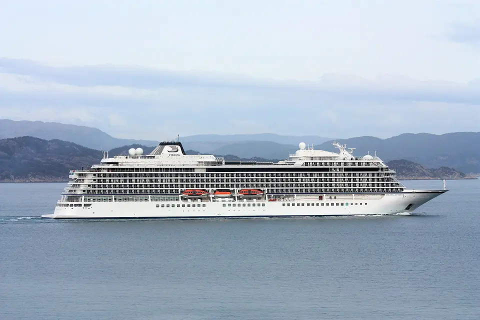 Exterior of Viking Jupiter (Viking Ocean Cruises)