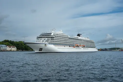 Exterior of Viking Mira (Viking Ocean Cruises), sailing