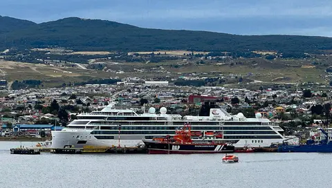 Exterior of Viking Polaris (Viking Ocean Cruises)