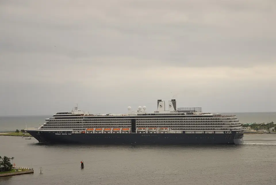 Westerdam（Holland America Line）の外観